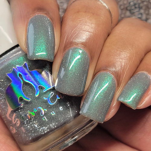 Sassy Cats Lacquer: 