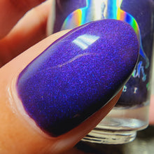 Sassy Cats Lacquer "Cameo" Overstock