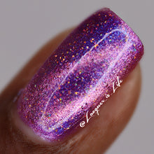 Emily de Molly: "Orchid Mist" (Magnetic) *CAPPED PRE-ORDER*