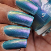 Sassy Cats Lacquer: "Wowie Zowie" OVERSTOCK