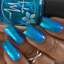 Hula Moon: Mother's Day Duo - Mom Wants to Go to Maui : "Aloha Glow" and "Sea Ya Later Maui" *OVERSTOCK*