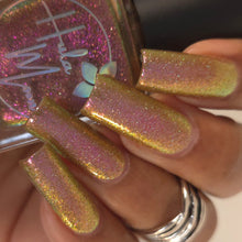 Hula Moon: "What Else Can We Pile On Here?!" *CAPPED PRE-ORDER*