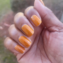 Naps and Nails: "Don't Leave Me Alone In This World" *OVERSTOCK*