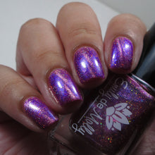 Emily de Molly: "Orchid Mist" (Magnetic) *CAPPED PRE-ORDER*