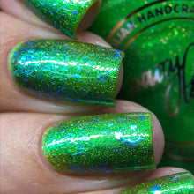 Indie Polish by Patty Lopes: DUO "Canopy Vista" and "Water Leaf" OVERSTOCK