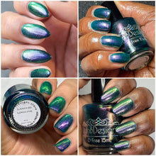 "Languid Linguine" is a cerulean based multichrome with peach to gold to green shifts.  15ml Bottle