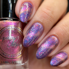 Indie Polish by Patty Lopes: DUO "Beauty Lilies" (Magnetic) and "Giant Lake" *OVERSTOCK*