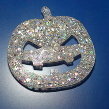 Bernd Offerings: Halloween "All That Glitters Glow-In-The-Dark Pumpkin Magnet" *OVERSTOCK*