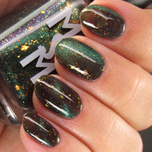 Moon Shine Mani: "Toothless" (Magnetic) *OVERSTOCK*
