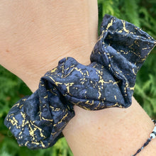 Lizmo's Creations: Scrunchie+ Duo "Black Aura" *CAPPED PRE-ORDER*