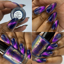 Phoenix Indie Polish: Valentine's Day Duo "Above the World" (Magnetic) and "Under the Waves" * CAPPED PRE-ORDER*