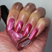 Emily de Molly: "Porcelain Petal" (Magnetic) *OVERSTOCK*