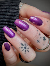 Arcana Lacquer: "Hot, Undateable Singles" *CAPPED PRE-ORDER*