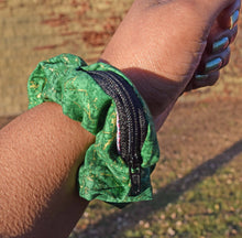 Lizmo's Creations: Scrunchie+ Duo "Green Aura" *CAPPED PRE-ORDER*
