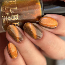 ELBE Nail Polish: SINGLE "Hop" (Magnetic) *CAPPED PRE-ORDER*