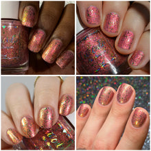 "Kamahao" has a peachy base with large particle green/yellow/gold shifting shimmer, and forest green flakes.

15ml Bottle