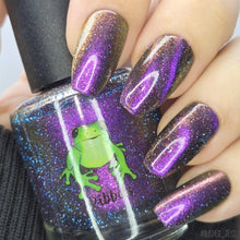Ribbits Stickits: Polish "Sempre Vive" (Magnetic, Reflective) *OVERSTOCK*