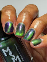 Moon Shine Mani: "Midnight" (Magnetic) *OVERSTOCK*