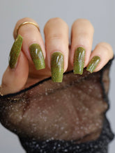 Bee's Knees Lacquer: "How May I Persist You?" (Reflective) *CAPPED PRE-ORDER*