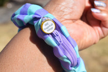 Lizmo's Creations: Scrunchie+ Duo "Dragonfruit Voltage" *OVERSTOCK*