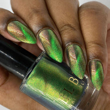 ELBE Nail Polish: "Moon Prism Power" (Magnetic) *OVERSTOCK*