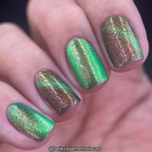 ELBE Nail Polish: "Moon Prism Power" (Magnetic) *OVERSTOCK*