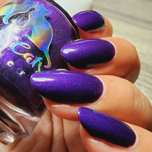 Sassy Cats Lacquer "Cameo" Overstock