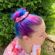 Checkered Finish: Scrunchie+ Duo "Berry Lemon Fizz" *CAPPED PRE-ORDER*