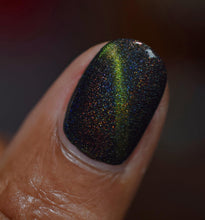 Moon Shine Mani: "Elden Ring" (Magnetic) *CAPPED PRE-ORDER*