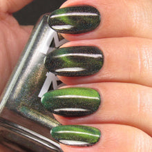 Moon Shine Mani: "Elden Ring" (Magnetic) *CAPPED PRE-ORDER*