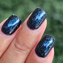 Colores de Carol: "New Moon" *PRE-ORDER*