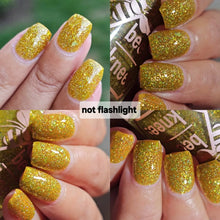 Bee's Knees Lacquer: "Khajit Cooking" (Reflective) *CAPPED PRE-ORDER*