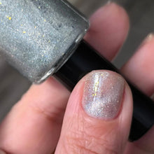 Indie Polish by Patty Lopes: SINGLE "Prismatic Phoenix Heart" (Magnetic) *CAPPED PRE-ORDER*