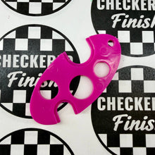 A Refill tool to open multiple types of cuticle oil bottles and pens. Instructions are included.
*Cuticle oil not included in this listing.