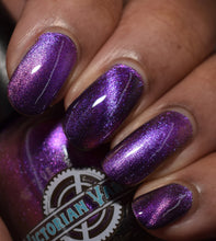 Victorian Varnish: "Floral with Flair" (Magnetic) *CAPPED PRE-ORDER*