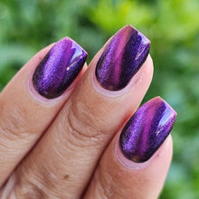 Victorian Varnish: "Floral with Flair" (Magnetic) *CAPPED PRE-ORDER*