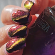 Victorian Varnish: "Floral with Flair" (Magnetic) *CAPPED PRE-ORDER*