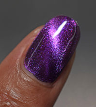 Victorian Varnish: "Floral with Flair" (Magnetic) *CAPPED PRE-ORDER*