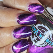 Victorian Varnish: "Floral with Flair" (Magnetic) *CAPPED PRE-ORDER*