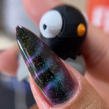 Nothing Basic: Magnet "Pigeon"  *CAPPED PRE-ORDER*
