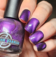 Victorian Varnish: "Floral with Flair" (Magnetic) *CAPPED PRE-ORDER*