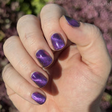 Victorian Varnish: "Floral with Flair" (Magnetic) *CAPPED PRE-ORDER*