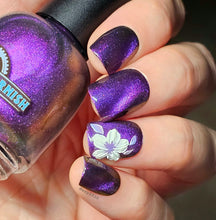 Victorian Varnish: "Floral with Flair" (Magnetic) *CAPPED PRE-ORDER*