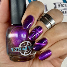 Victorian Varnish: "Floral with Flair" (Magnetic) *CAPPED PRE-ORDER*