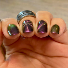 Victorian Varnish: "Floral with Flair" (Magnetic) *CAPPED PRE-ORDER*