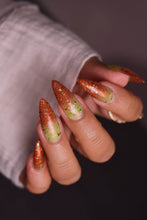 Witchcult Nail Lacquer: Holidays "Grunchy Claus" (Thermal) *CAPPED PRE-ORDER*