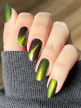 Good Knight Polish: Holidays "Die Hard is a Christmas Movie" (Magnetic) *CAPPED PRE-ORDER*