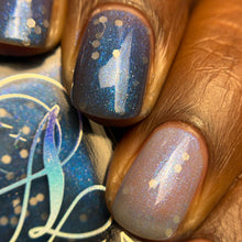 Arcana Lacquer: Holidays "Snowed In" (Thermal) *CAPPED PRE-ORDER*