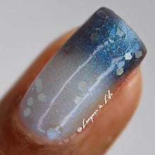 Arcana Lacquer: Holidays "Snowed In" (Thermal) *CAPPED PRE-ORDER*