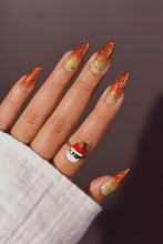 Witchcult Nail Lacquer: Holidays "Grunchy Claus" (Thermal) *CAPPED PRE-ORDER*